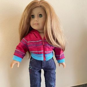 Light new American girl doll in excellent condition